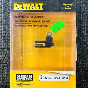 DEWALT 90° Audio Adapter for Lightning 190 9037 DW2