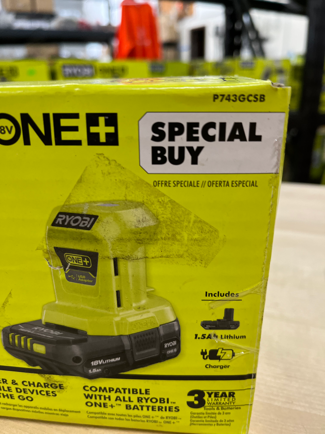 RYOBI ONE+ 18V Cordless Portable Power Source Starter Kit