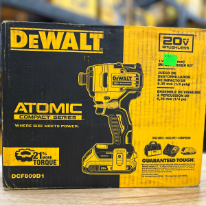 ATOMIC 20V Max Lithium-Ion Brushless Cordless Compact 1/4 in. Impact Driver Kit