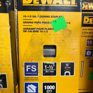 DEWALT 1-1/2 in. x 15.5-Gauge Glue Collated Flooring Staples (1,000 per Box)