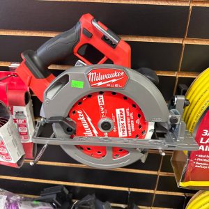 Milwaukee m18 7 1/4 Circular Saw